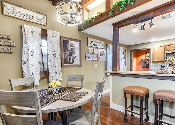 Holiday home Stockyards Longhorn House, Tcu Close By