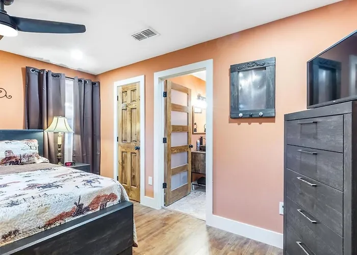 Stockyards Longhorn House, Tcu Close By Holiday home
