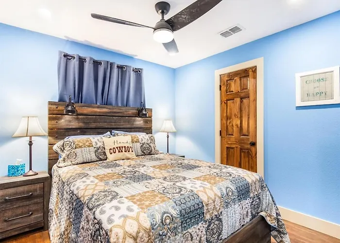 Stockyards Longhorn House, Tcu Close By Holiday home Fort Worth