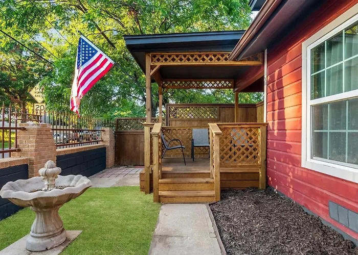 Stockyards Longhorn House, Tcu Close By Holiday home *