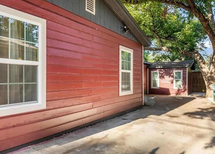 Stockyards Longhorn House, Tcu Close By Holiday home *